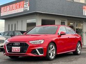 アウディ Ａ４ ４５ＴＦＳＩクワトロ　Ｓライン