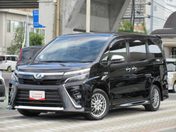 トヨタ ヴォクシー　ハイブリッド ＺＳ　煌