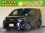 トヨタ ヴォクシー ＺＳ　煌３