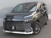 トヨタ ヴォクシー　ハイブリッド　４ＷＤ Ｓ－Ｚ
