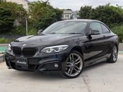 ＢＭＷ ２シリーズ　クーペ ２２０ｉ　Ｍスポーツ