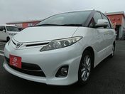 トヨタ エスティマ ２４００　アエラス　５ドア　ＤＣＶＴ　２