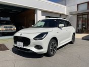 スズキ スイフト　４ＷＤ ハイブリッド　ＭＺ