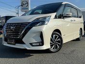 日産 セレナ ２．０　ハイウェイスター　Ｖ　純正１０イ