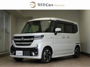 スズキ スペーシア　カスタム　４ＷＤ ハイブリッドＸＳ　ターボ