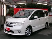 日産 セレナ　Ｓハイブリッド ハイウェイスター