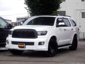 輸入　トヨタ セコイヤ　４ＷＤ リミテッド