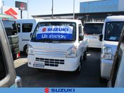スズキ キャリイトラック　４ＷＤ ＫＣエアコン・パワステ　７型