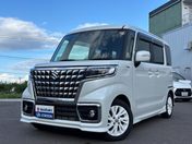 スズキ スペーシア　カスタム　４ＷＤ カスタム　ＨＹＢＲＩＤ　ＧＳ　３型
