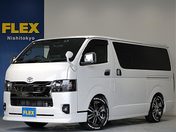 トヨタ ハイエースバン　２ＷＤ ５Ｄ２．８ＤＴスーパーＧＬダークプライム