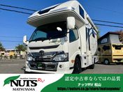 トヨタ カムロード ナッツＲＶ　クレソンジャーニーエボライト