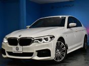 ＢＭＷ ５シリーズ　セダン ５３０ｉ　Ｍスポーツ