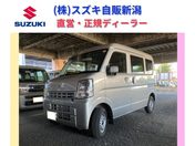 スズキ エブリイバン　４ＷＤ ＰＡリミテッド　６型　★４ＷＤ　スライド