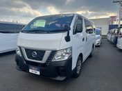 日産 ＮＶ３５０キャラバン ＤＸ　平床　ロング
