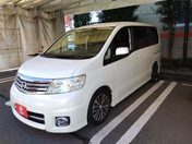日産 セレナ ２０００ ハイウェイスター ５ドア ＤＣ