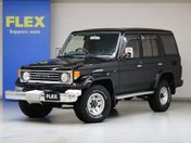 トヨタ ランドクルーザー７０ ７０　５ドア４．２ディーゼル　ＺＸ