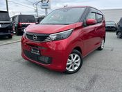 日産 デイズ ６６０　Ｘ　純正ナビ９インチナビ／ステア