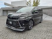 トヨタ ヴォクシー ＺＳ