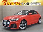 アウディ Ａ１　スポーツバック ２５　ＴＦＳＩ　Ｓライン