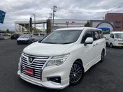 日産 エルグランド ２５０ハイウェイスター　プレミアム