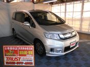 ホンダ フリードスパイク　ハイブリッド プレミアムエディション