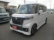 スズキ スペーシア　カスタム　４ＷＤ カスタム　ＨＹＢＲＩＤ　ＸＳターボ　２型