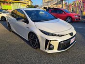 トヨタ プリウスＰＨＶ Ｓ　ＧＲスポーツ　純正ナビ　フルセグ　Ｂ