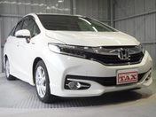 ホンダ シャトル ハイブリッドＺ　ワンオーナー　禁煙車　ル