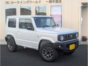 スズキ ジムニー　４ＷＤ ＸＣ