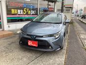 トヨタ カローラ　セダン　ハイブリッド　４ＷＤ Ｓ