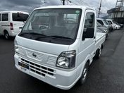 日産 ＮＴ１００クリッパー　４ＷＤ ＤＸ