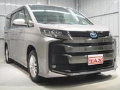 トヨタ ノア　４ＷＤ ハイブリッドＳ－Ｚ　ワンオーナー　禁煙車