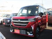 スズキ スペーシア　カスタム カスタム　ＨＹＢＲＩＤ　ＸＳターボ　後席