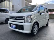スズキ ワゴンＲ ＨＹＢＲＩＤ　ＦＸ　アウトレット車両　内