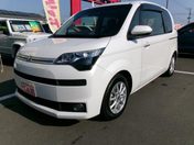 トヨタ スペイド Ｘ　パワステ　パワーウィンドウ　横滑防止