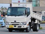 日野自動車 デュトロ ３ｔ　高床　強化ダンプ