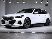 ＢＭＷ ５シリーズ　ツーリング ５２３ｄ　ｘＤｒｉｖｅ　Ｍスポーツ