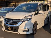 日産 セレナ　Ｓハイブリッド ハイウェイスター　Ｖセレクション