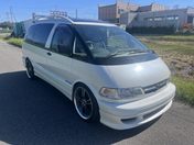 トヨタ エスティマ　４ＷＤ アエラス