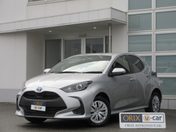 トヨタ ヤリス　ハイブリッド Ｘ