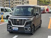 スズキ スペーシア　カスタム　４ＷＤ カスタム　ＨＹＢＲＩＤ　ＸＳターボ　２型
