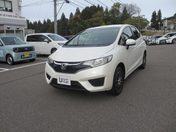 ホンダ フィット　４ＷＤ １３Ｇ　Ｆパッケージ