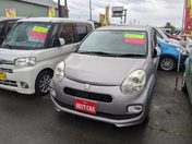 トヨタ パッソ　４ＷＤ １．０＋Ｈａｎａ　Ｇパッケージ