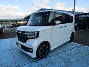 ホンダ Ｎ　ＢＯＸ　カスタム　４ＷＤ Ｇ　Ｌ　ホンダセンシング