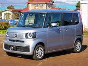 ホンダ Ｎ　ＢＯＸ　４ＷＤ ファッションスタイル　ナビ　衝突安全