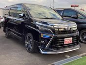 トヨタ ヴォクシー　４ＷＤ ＺＳ　煌ＩＩ　フルセグナビＨＤＭＩ対応／