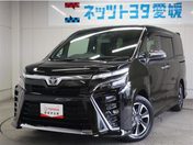 トヨタ ヴォクシー ＺＳ　煌３