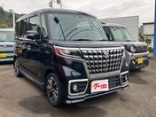 スズキ スペーシア　カスタム カスタム　ＨＹＢＲＩＤ　ＸＳ　３型