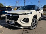 スズキ フロンクス １型　全方位モニターナビ　電動パーキング