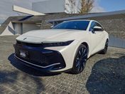 トヨタ クラウン　クロスオーバー ＲＳアドバンスド